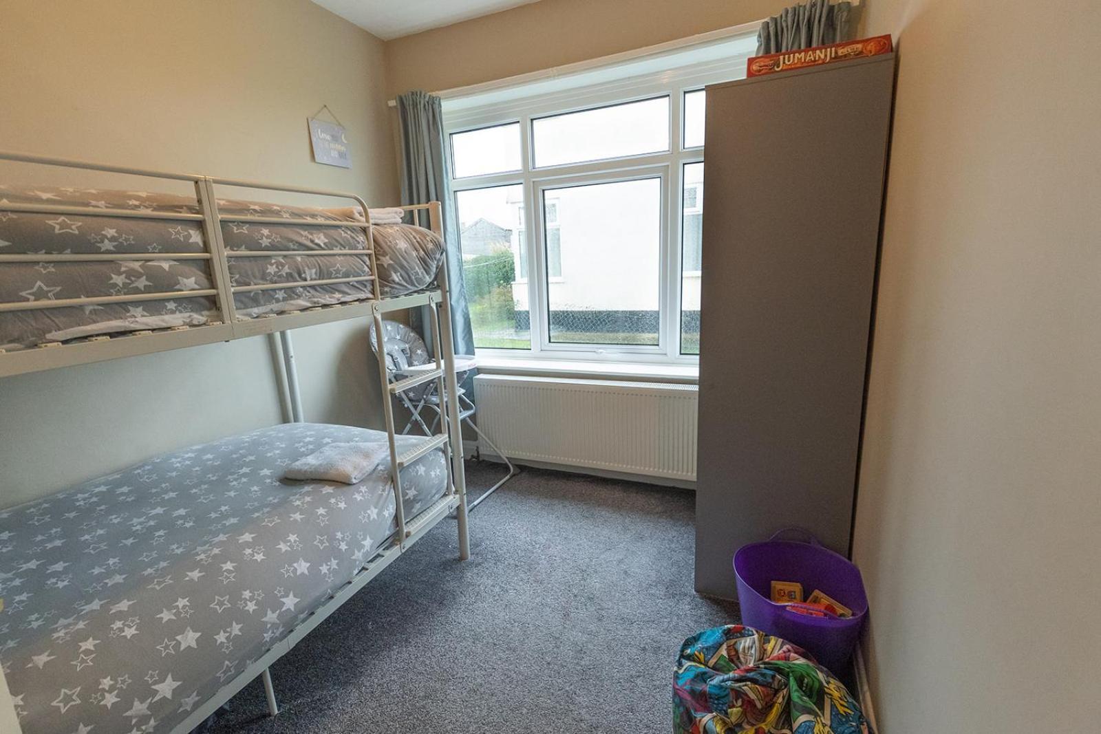 Beachfront Apartment - Ground Floor Apartment With Sea Views, Next To The Beach, Bridlington, North Yorkshire Bessingby 外观 照片